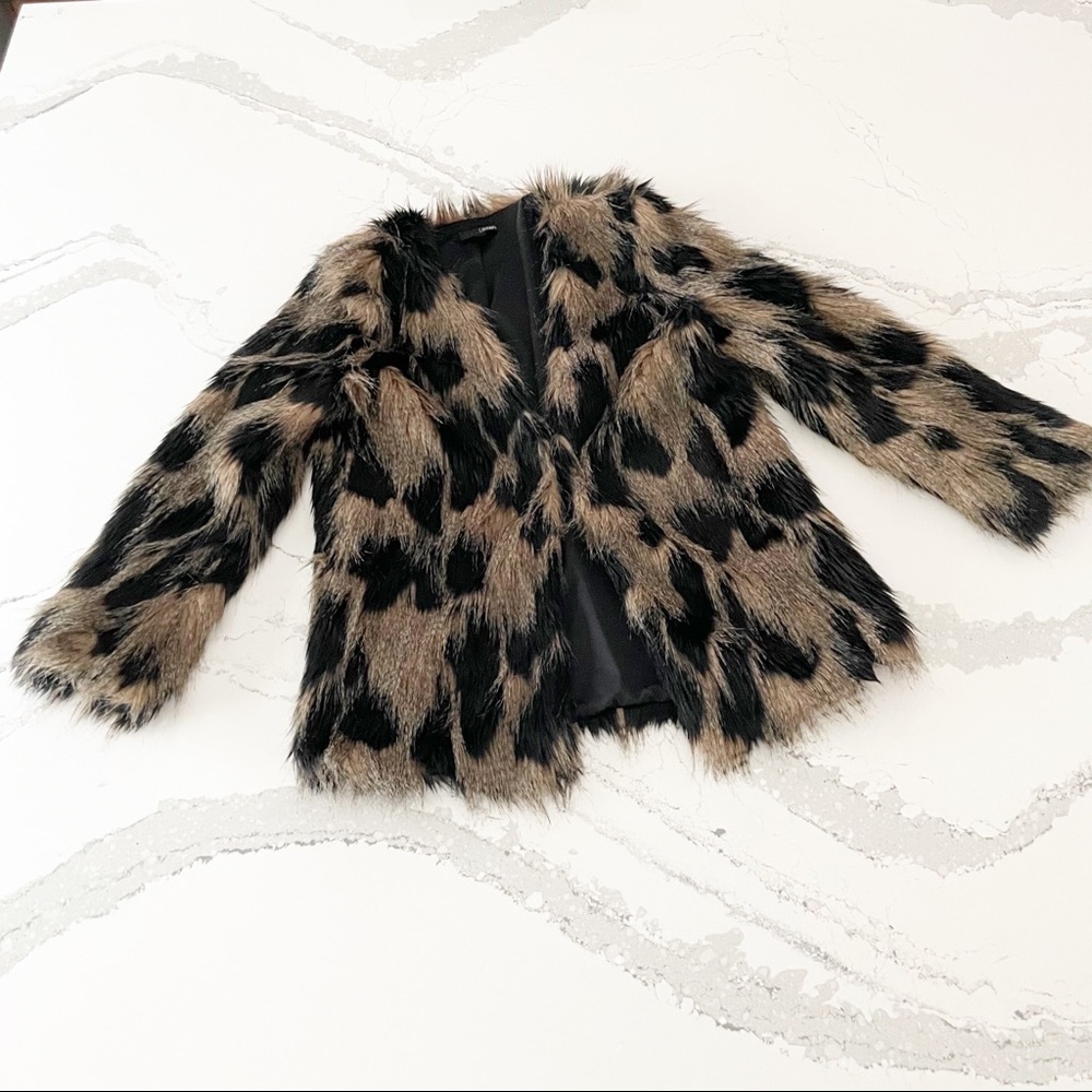 Urban Outfitters Ladakh โPepeโ Faux Fur Jacket - Picture 11 of 16